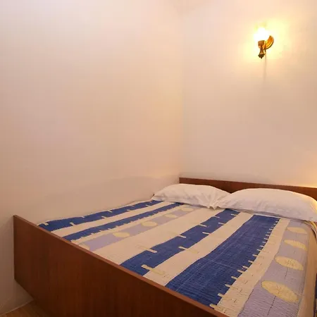 Fuer 4 Personen Ca 40 Qm In Porec, Istrien Istrische Riviera Apartment *